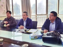 加強(qiáng)校企合作，推進(jìn)產(chǎn)學(xué)研深度融合